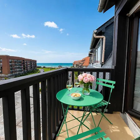 Appartement T2, Moderne, Balcon Avec Vue Et Parking Prive *
